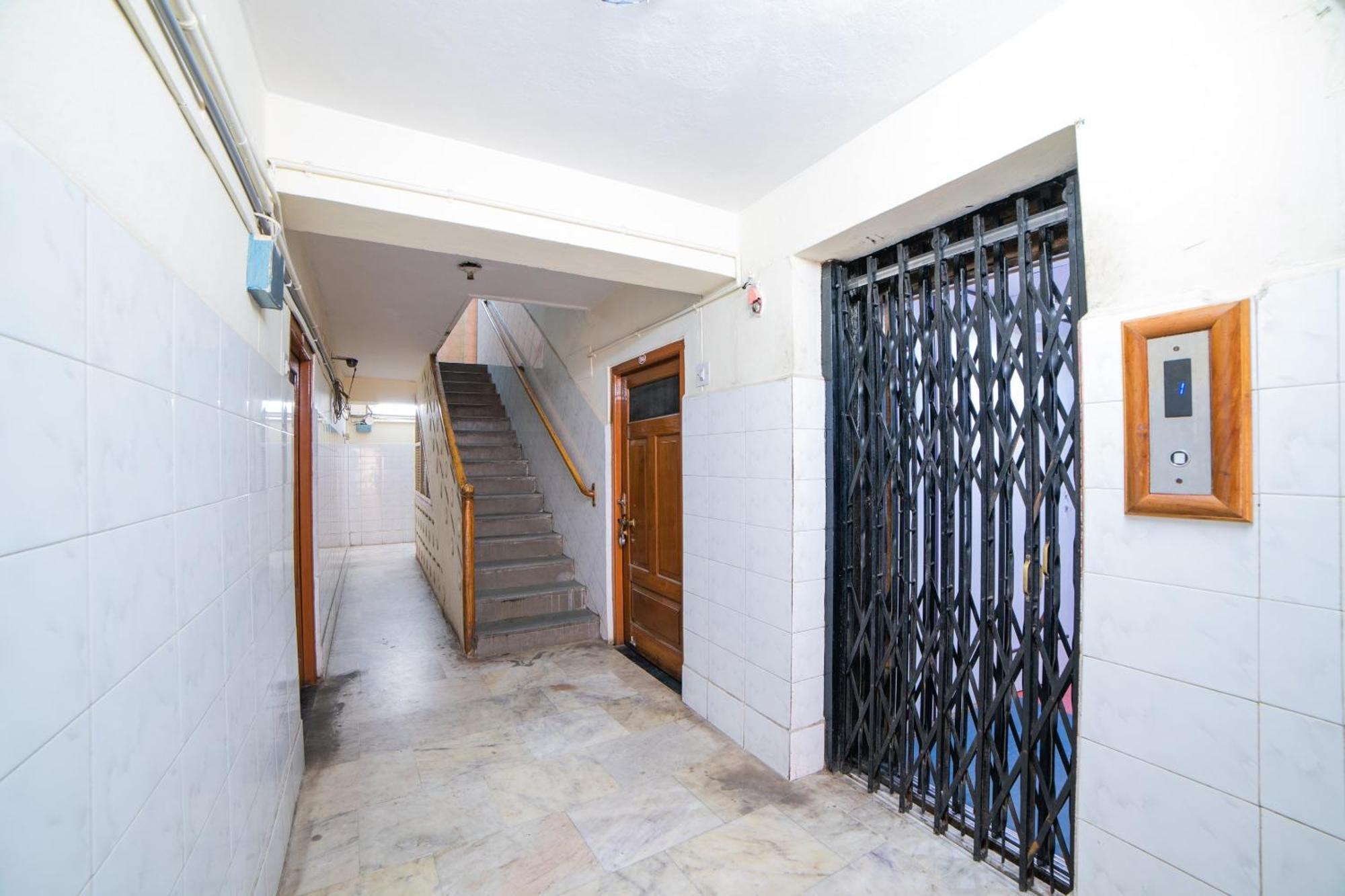 Hotel O Sree Radha Lodge Near Snow World Secunderabad Exterior photo